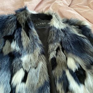 Ladies large sleeveless fake fur vest